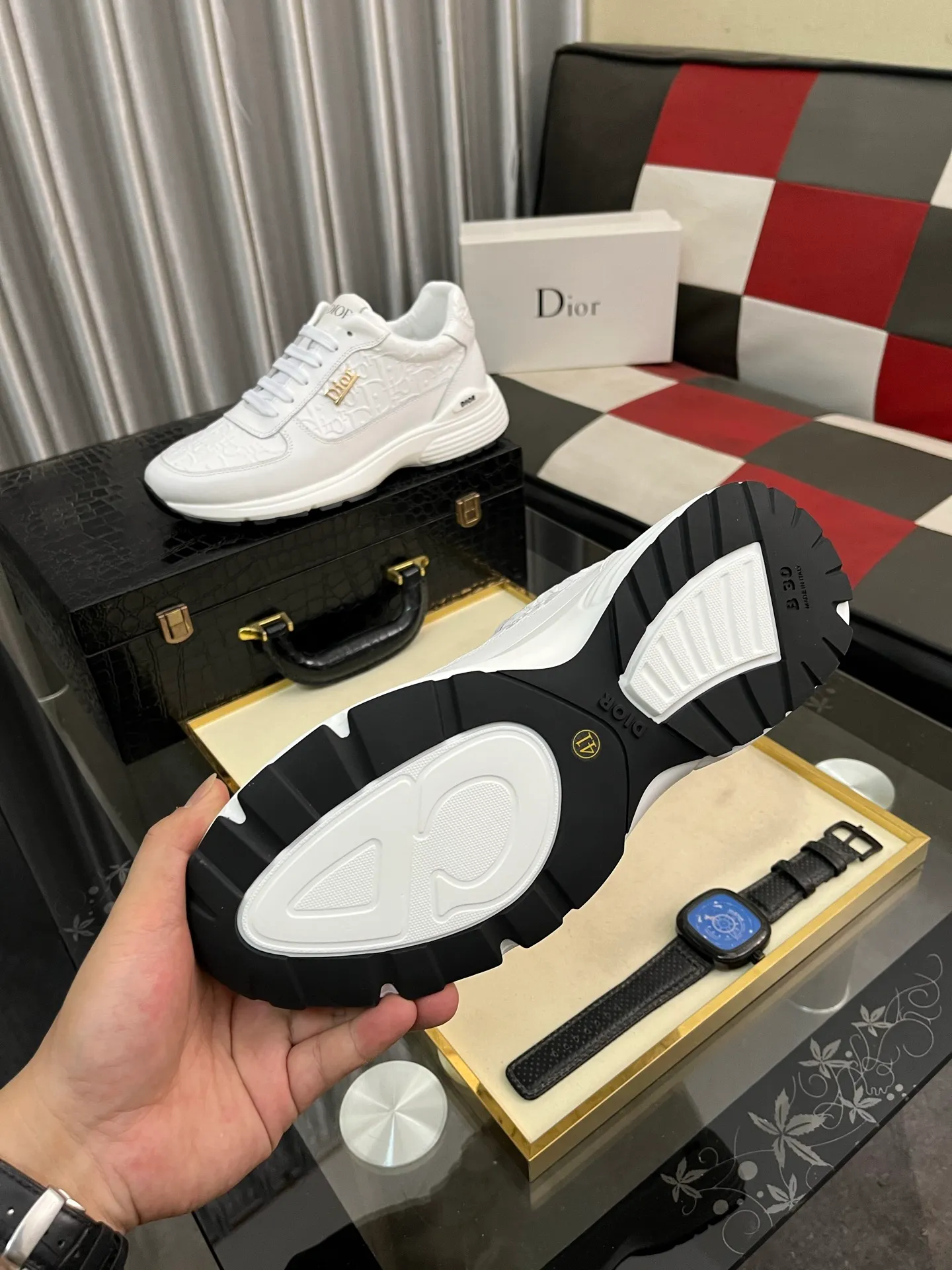 Men's Men's Shoes 💰440⌚️⌚️《DIOR*》The latest and most popular casual shoes, top brand [seduce] luxury~purchasing agent, top~quality. [Strong] The upper is made of imported breathable cowhide with woven material ➕ breathable sheepskin feet (•) and fine workmanship. Original stylish and stylish soft rubber wear-resistant and non-slip outsole, light and comfortable on the foot, size: 38-443️⃣colors available